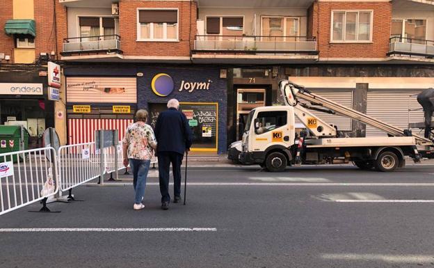 «¿Y por dónde voy yo ahora a casa? ¿De verdad que tengo que dar todo ese rodeo?»