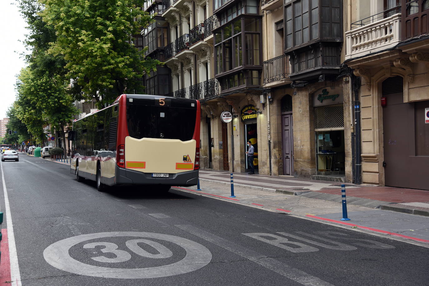 El autobús de Villamediana a El Campillo iniciará su servicio a las 6.50 horas los días laborables