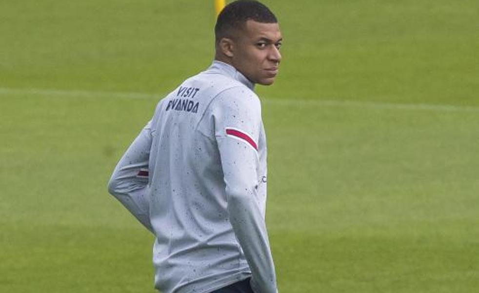 Mbappé se debate entre dos ofertas «casi idénticas»