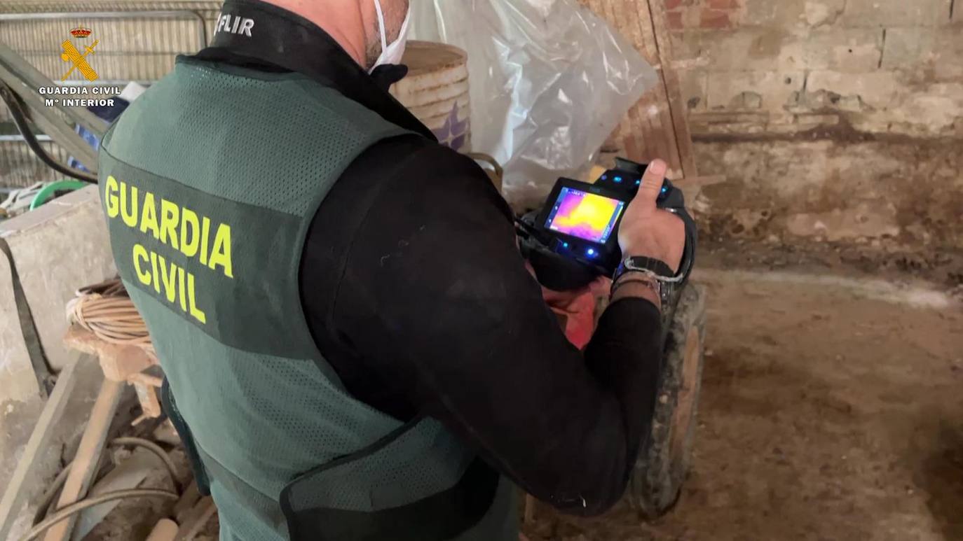 La Guardia Civil reactiva la búsqueda del joven desaparecido en Entrena