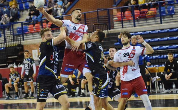 Casado, Moreira, Dorado, Goñi y Terçariol, las bajas del Ciudad de Logroño