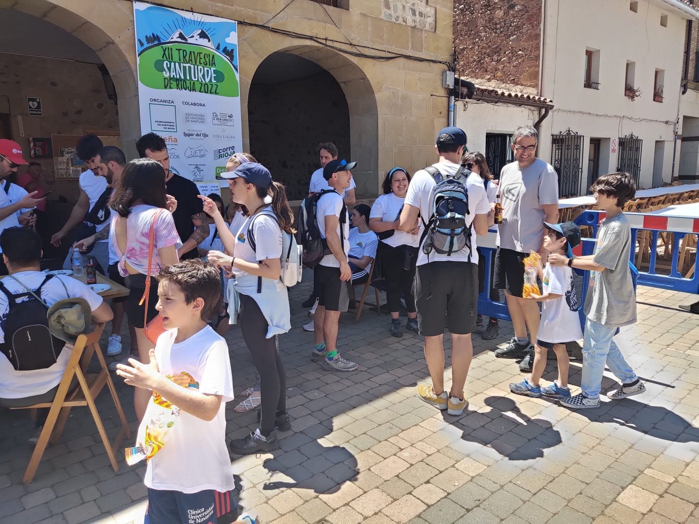 500 personas participaron en la XII Travesía de Santurde de Rioja