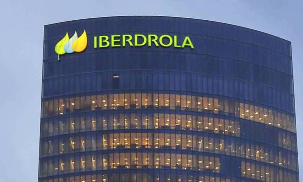 El juez propone juzgar a Iberdrola por inflar el precio de la luz con los embalses