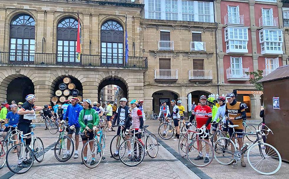 La Eroica vuelve a pasearse por tierras riojanas