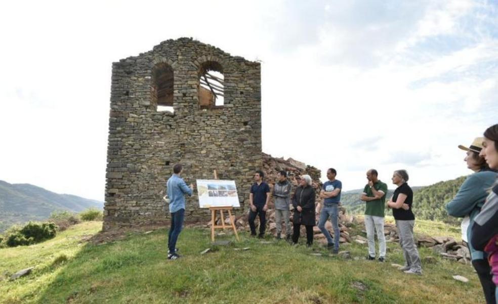 La iglesia de la aldea de Ribalmaguillo, futuro observatorio del cielo