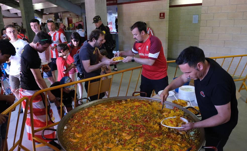 Música, paella y juegos, en la Fan Zone