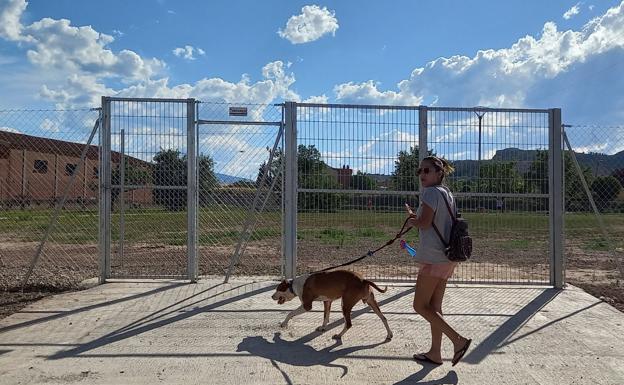 Nueva zona para perros en Lardero