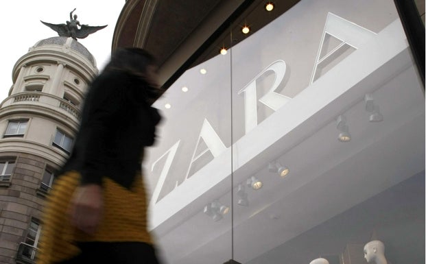 Zara confecciona sus nuevos vestidos con CO2