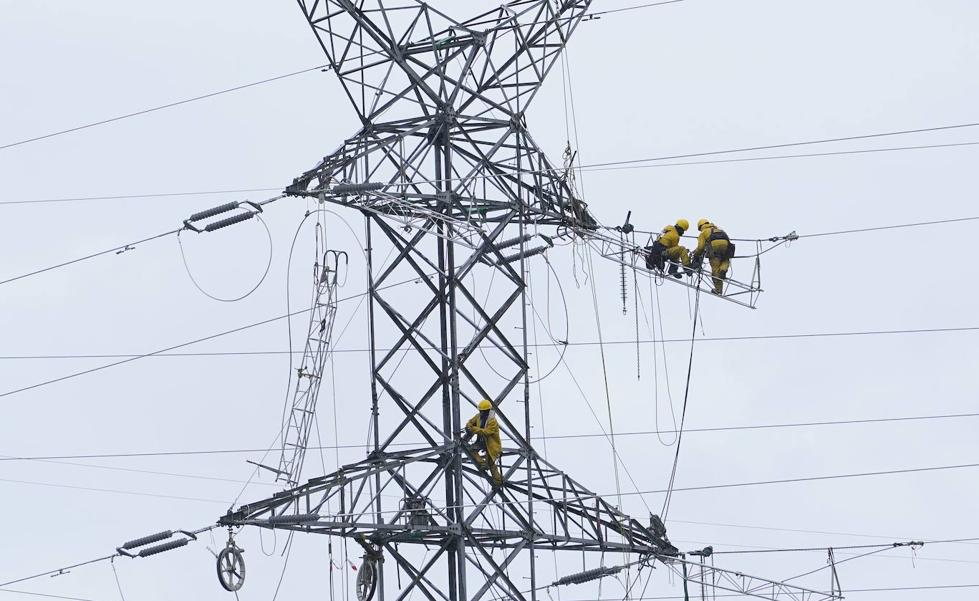 El déficit energético español supera los 16.000 millones, el doble que en 2021