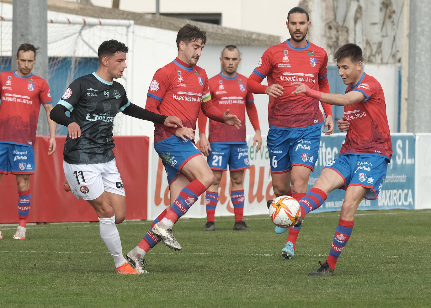 Del Calahorra a la SD Logroñés: Sarriegi, nuevo jugador blanquirrojo