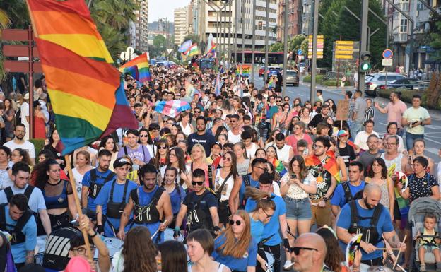 La Rioja exhibe su orgullo LGTBIQ+ en Logroño