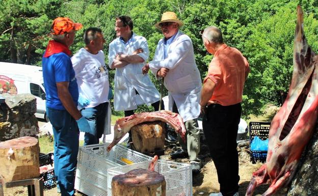 La tradición de la Caridad regresa a lo grande en Lomos de Orios