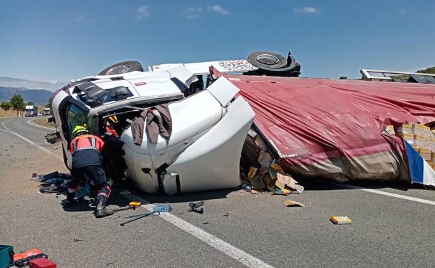 Dos heridos en un accidente en la AP-68 a la altura de Ollauri