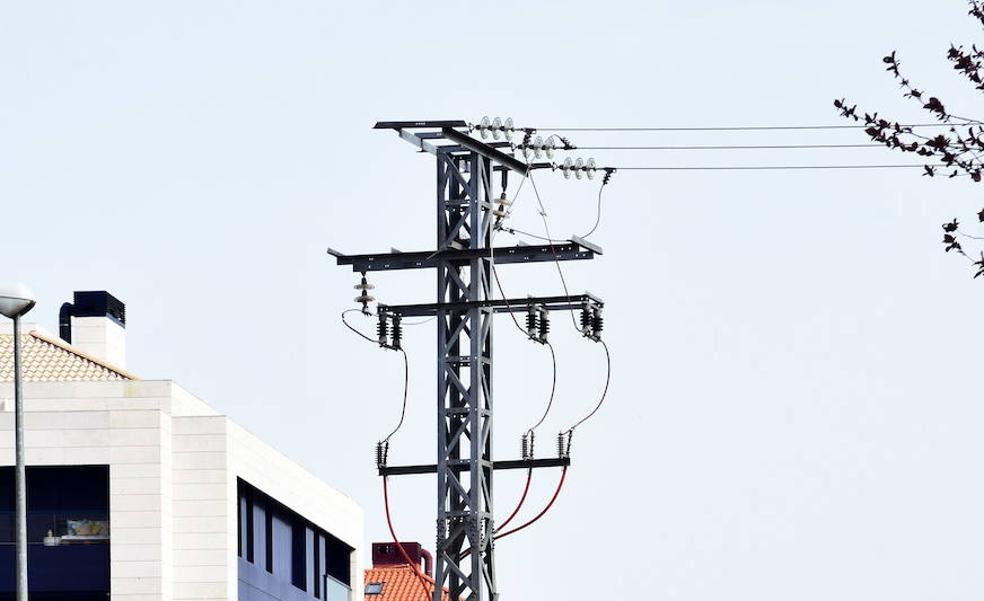 Luz verde al soterramiento de la torre eléctrica del Parque Juan Gispert