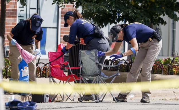 El detenido por la matanza del 4 de Julio es un rapero aficionado afín a Trump