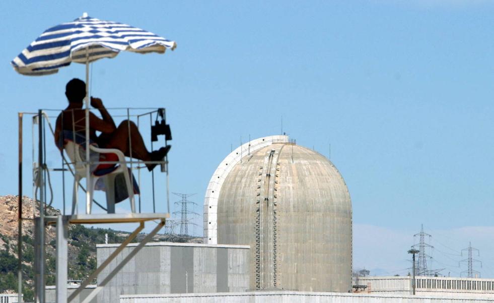 Una Eurocámara muy dividida apoya etiquetar como verde la energía nuclear