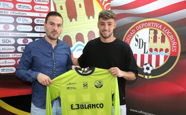 Carlos Azón llega «ilusionado y con ganas» a la portería de la SD Logroñés