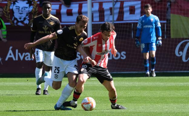 El Calahorra cierra otra cesión del Zaragoza: llega Marcos Baselga