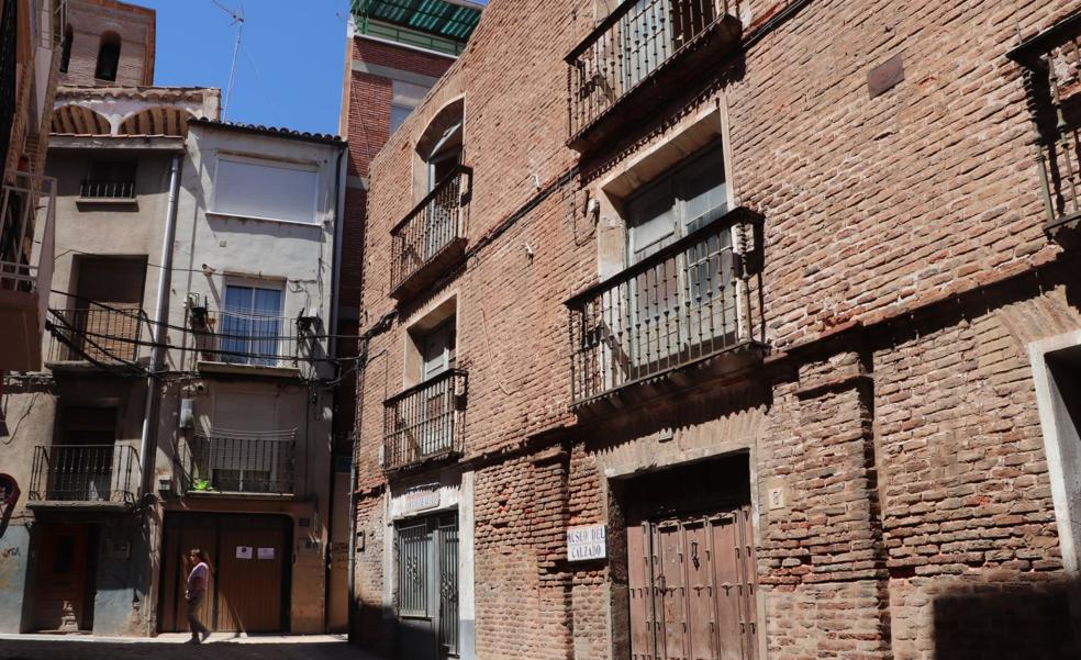 La arnedana Construcciones F. Martínez acomete la consolidación de Casa Bobadilla