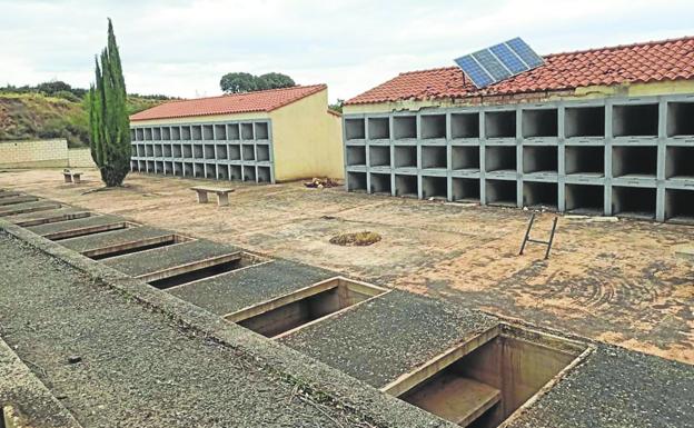 El nuevo cementerio sigue abandonado trece años después