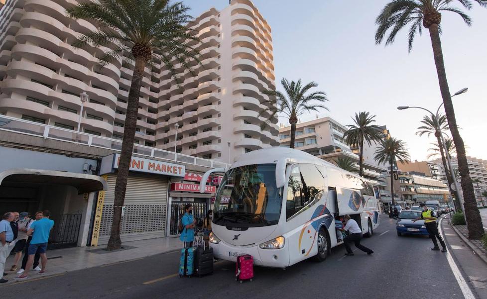 La CNMC pide liberalizar los servicios de autocar para bajar los precios