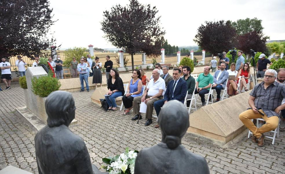 La Barranca acoge el acto institucional del Día de la Memoria Democrática de La Rioja