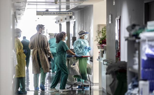 El hospital mantiene abiertos todos los controles y recursos por primera vez en época estival