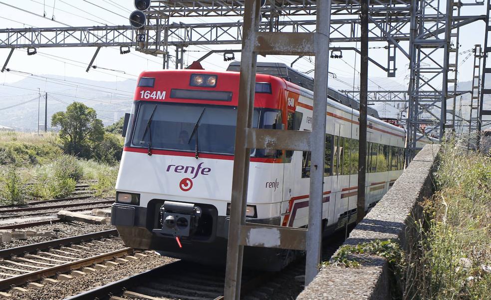 Cómo solicitar cada abono de Renfe para viajar en tren gratuitamente