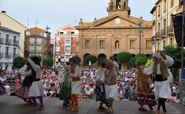 Calahorra vive el folclore