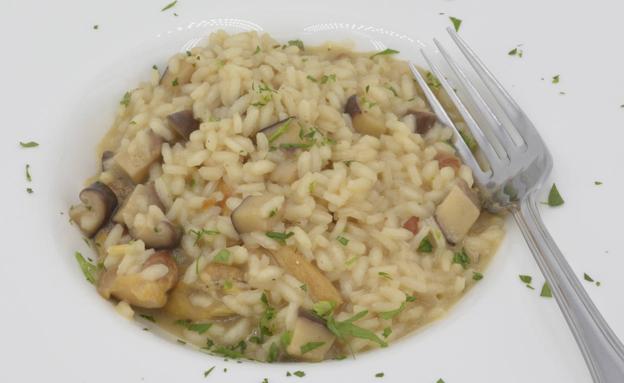 La receta de Javier Romero: risotto de hongos y pollo