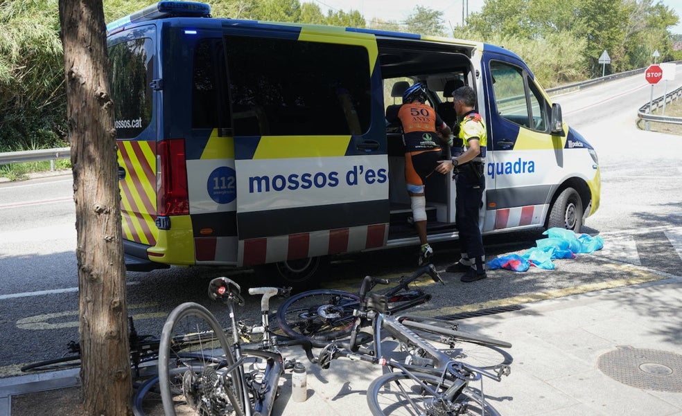 El conductor que arrolló a ocho ciclistas carecía de puntos