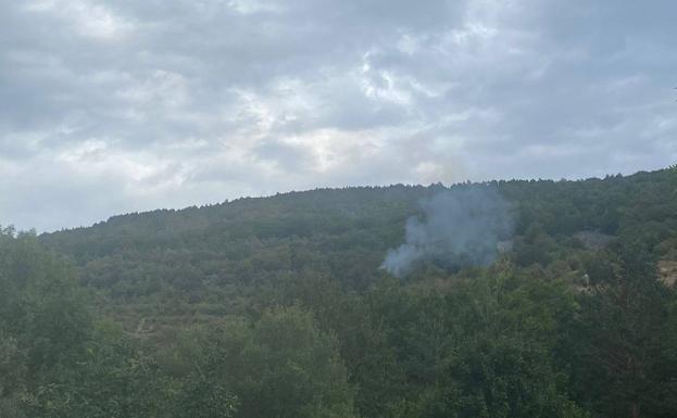 Controlados los incendios causados por rayos en Ezcaray y Villoslada