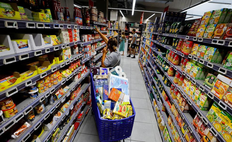 La inflación de la eurozona escala en agosto hasta el 9,1%, récord histórico