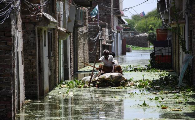 La comunidad pakistaní recauda 4.200 euros para los damnificados por las inundaciones