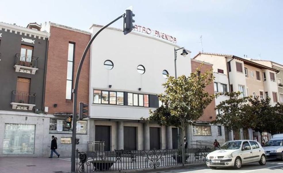 Santo Domingo de la Calzada invierte 14.310 euros en mobiliario para el teatro Avenida