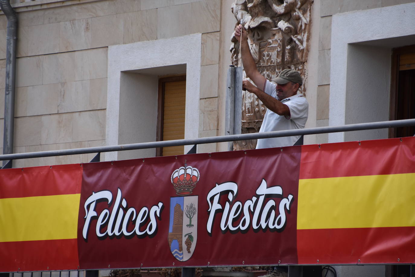 El Villar de Arnedo tira el cohete y empieza sus fiestas