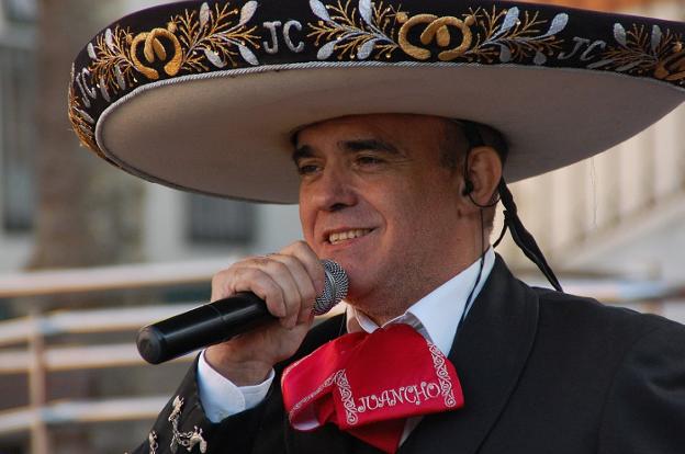 Juancho 'el Charro' cierra su gira 'Oro de ley' en Cihuri