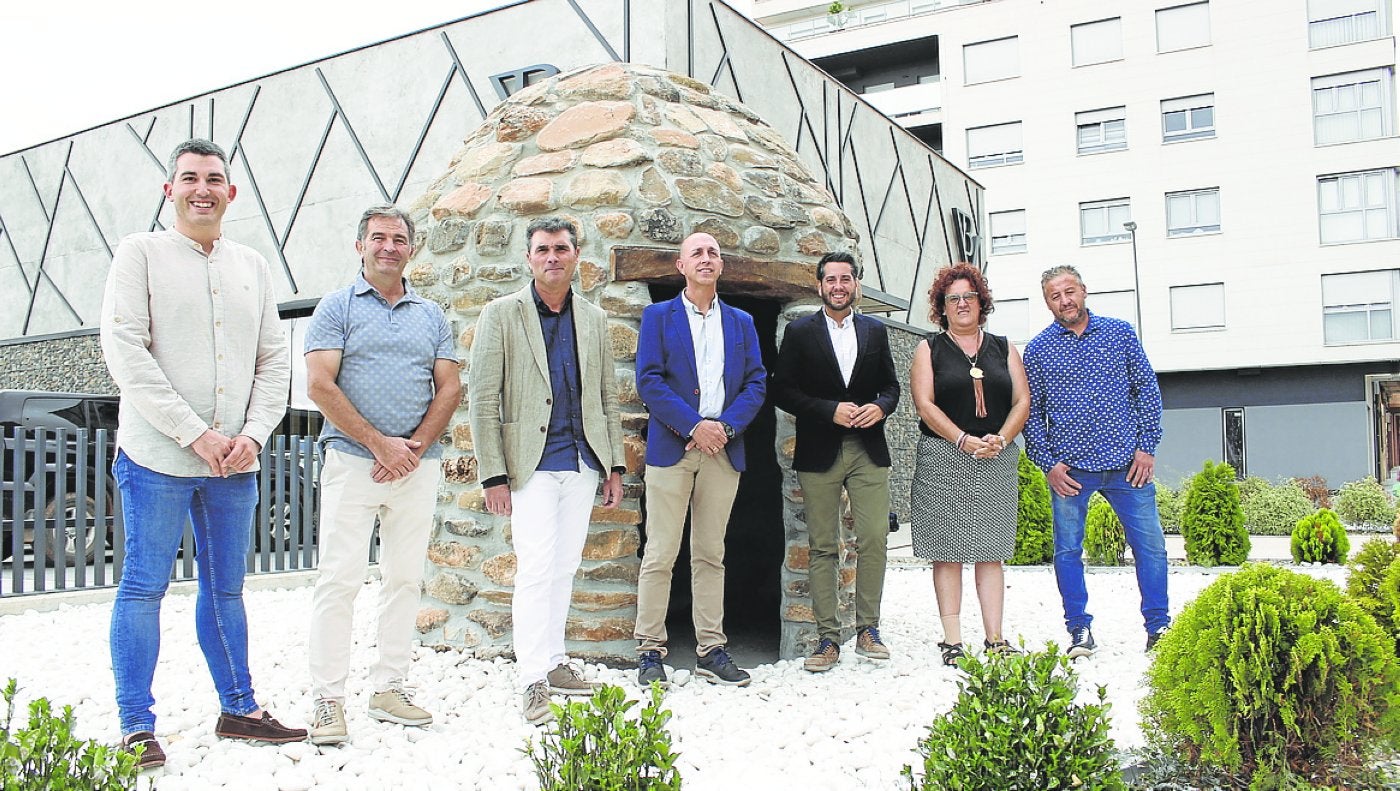 Un guardaviñas para recordar el paisaje riojano del vino