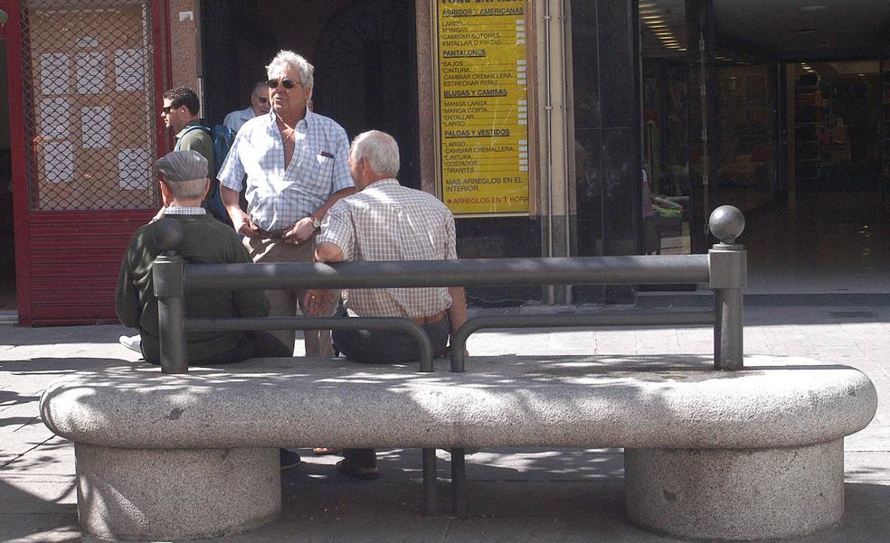 Bruselas demanda ya cambios en el mecanismo clave de las pensiones