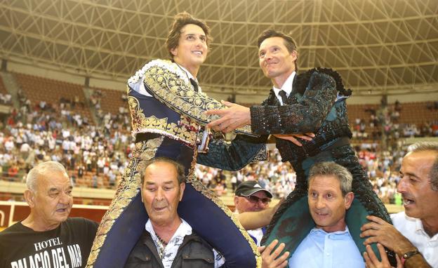 Logroño entroniza a Roca y disfruta con la épica de Urdiales