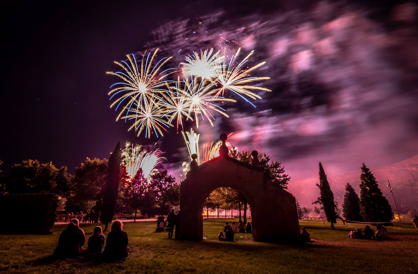 Fotos Los Fuegos Artificiales De San Mateo Del Martes 20 La Rioja