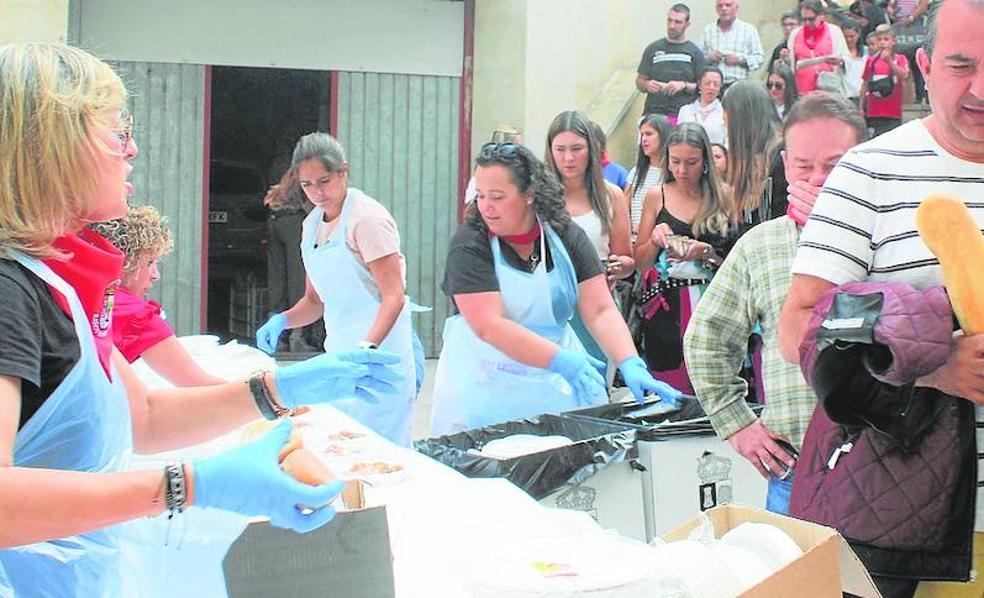 Baños rinde homenaje al cerdo