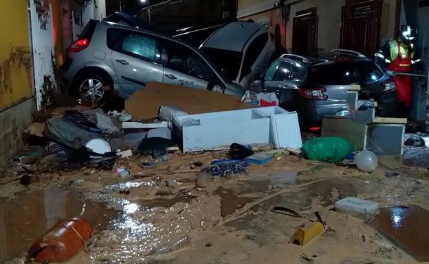 Un fallecido y multitud de rescatados por la tormenta en Murcia