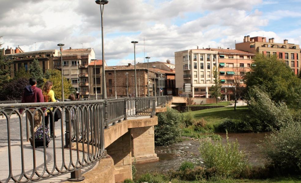 Una escollera con vegetación protegerá la margen derecha del río en el casco urbano