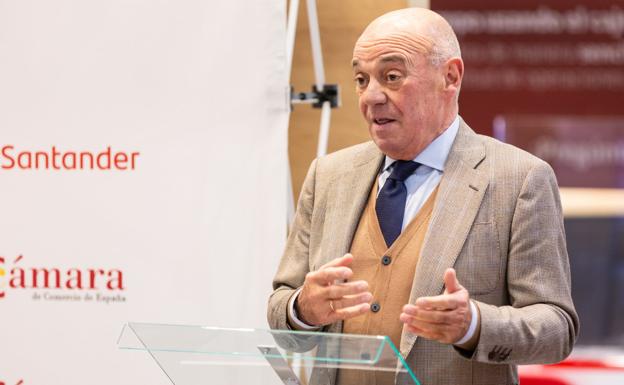 García-Calzada lamenta que el anuncio de la bajada del IRPF excluya a las clases medias