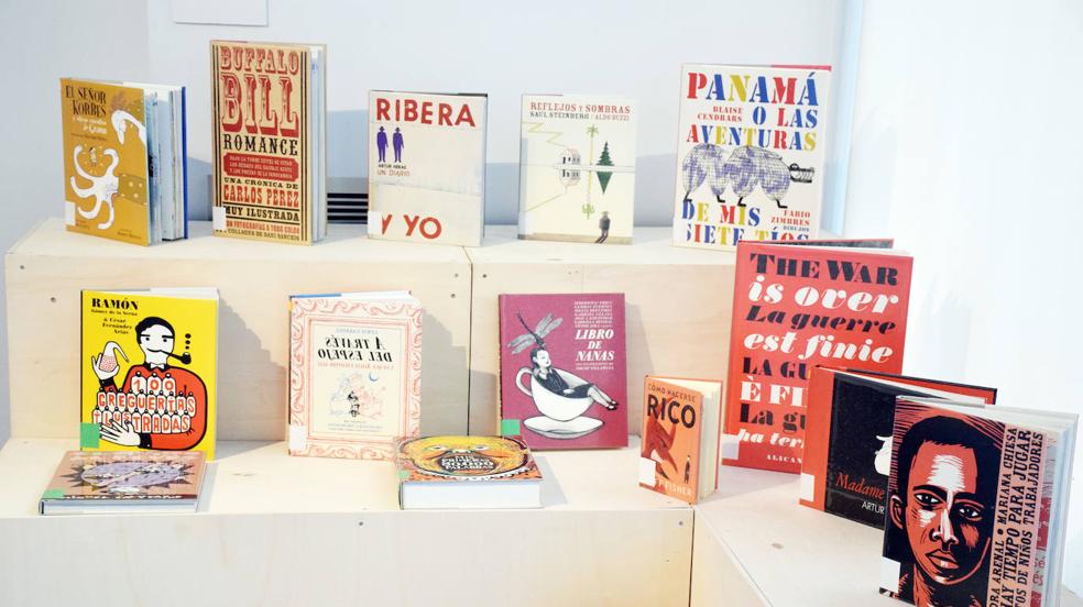 La Rafael Azcona expone ilustraciones y libros de Media Vaca con el tema del dinero