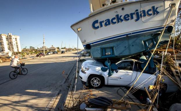 Ascienden a 45 los muertos en Florida por el huracán 'Ian'