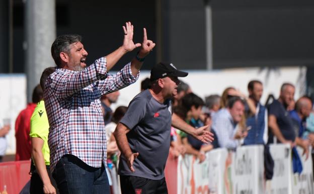 Juan García no se sentará en el banquillo del Calahorra en las dos próximas citas