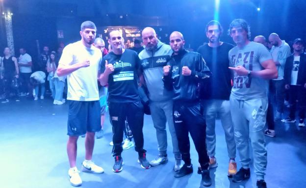 Gazi Jalidov da un peso de 81,3 kilos