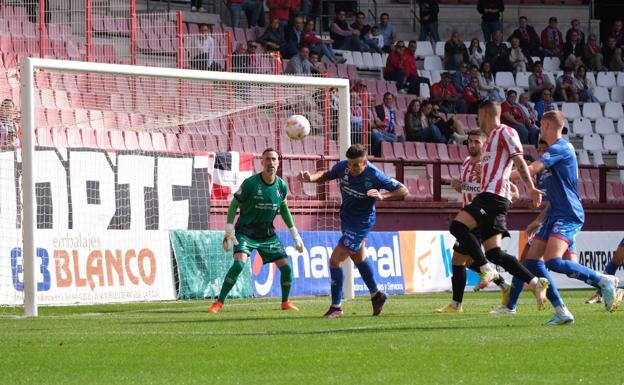 El Calahorra sabe golpear